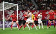 海港开场5分钟连进两球，本泽马防线形同虚设！